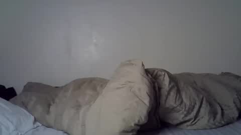 Giannah online show from November 10, 2025, 1:15 am