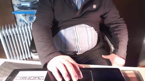 Gianni9000000 online show from May 13, 2026, 10:34 am