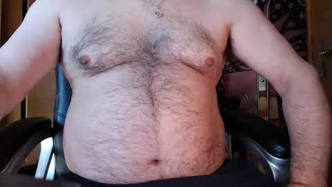 Gianni9000000 online show from May 24, 2026, 2:11 pm