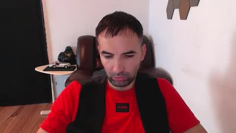 Gianni online show from October 14, 2025, 9:54 am