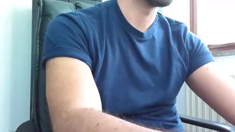 gianniamalfi online show from October 26, 2025, 2:12 pm