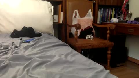 Snapshot of giannispr1998 chatting on November 23, 2025, 2:06 pm Horny Sissy online show from November 23, 2025, 2:06 pm