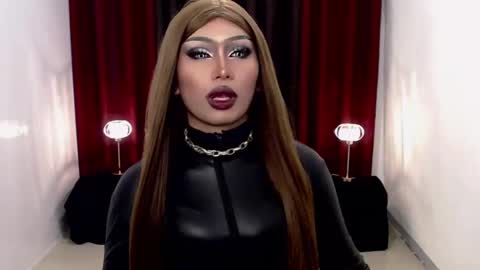 Gia X online show from December 9, 2024, 6:34 am