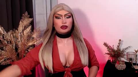 Snapshot of giaxxx01 chatting on January 8, 2026, 7:10 am Gia X online show from January 8, 2026, 7:10 am