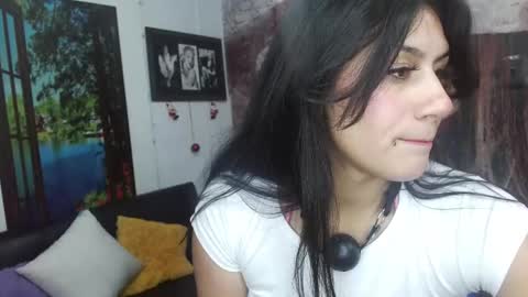 Snapshot of gigi_gilt_ chatting on January 11, 2026, 4:28 am Gigi 3 online show from January 11, 2026, 4:28 am