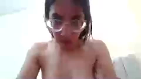 gigi_r online show from July 9, 2026, 10:52 am