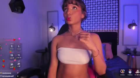 Snapshot of gigi_strawberry chatting on March 7, 2025, 7:52 am GIGI online show from March 7, 2025, 7:52 am