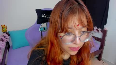 Snapshot of gigimooon chatting on October 30, 2025, 1:40 am gigimooon online show from October 30, 2025, 1:40 am