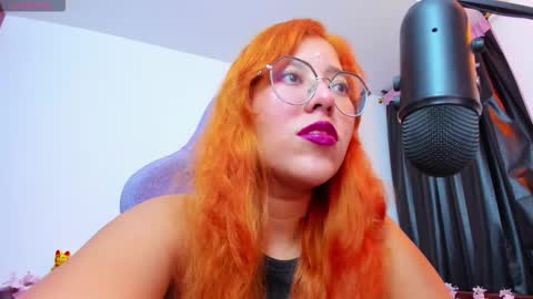 Snapshot of gigimooon chatting on February 10, 2026, 1:43 am gigimooon online show from February 10, 2026, 1:43 am