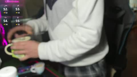 Snapshot of gil_gamesh90 chatting on January 12, 2025, 2:52 pm Mirko online show from January 12, 2025, 2:52 pm