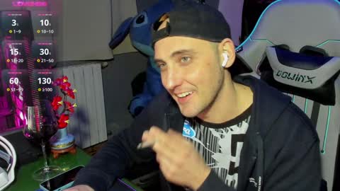 Snapshot of gil_gamesh90 chatting on January 24, 2025, 5:00 pm Mirko online show from January 24, 2025, 5:00 pm