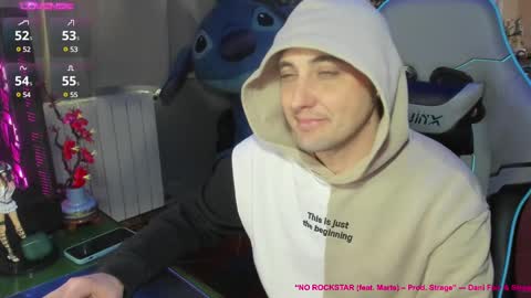 Snapshot of gil_gamesh90 chatting on February 9, 2025, 3:01 pm Mirko online show from February 9, 2025, 3:01 pm