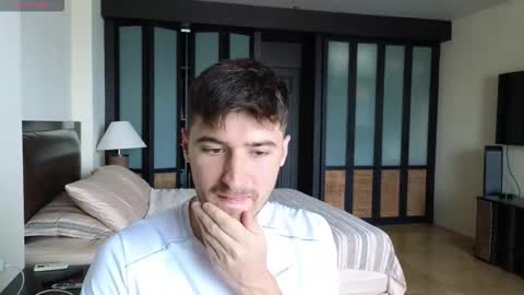 Snapshot of gilbertogonzales chatting on November 24, 2025, 3:17 am gilbertogonzales online show from November 24, 2025, 3:17 am