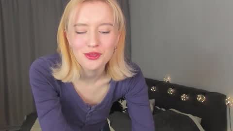 Snapshot of gin_yoon chatting on November 28, 2025, 6:27 am Gin online show from November 28, 2025, 6:27 am