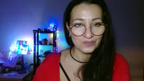GinaONeon online show from November 28, 2025, 8:44 pm