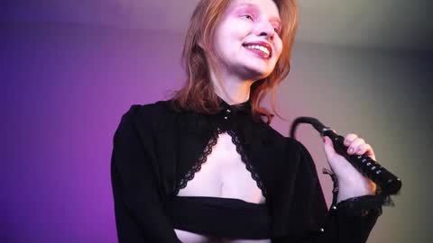 Snapshot of ginger_hugs chatting on December 21, 2024, 10:08 pm im expecting 350 thumbs up on my altar online show from December 21, 2024, 10:08 pm