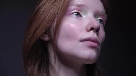        im expecting 350 thumbs up on my altar   online show from November 11, 2025, 10:10 pm