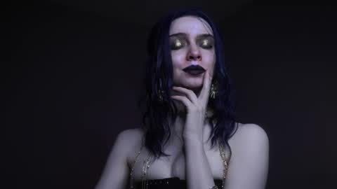        im expecting 350 thumbs up on my altar   online show from April 13, 2026, 10:15 pm