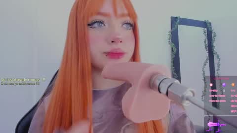 Kloe online show from April 14, 2026, 2:06 am