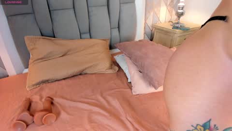 Snapshot of ginger_violetta chatting on January 3, 2025, 7:39 pm Ginger online show from January 3, 2025, 7:39 pm