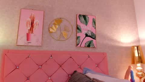 Snapshot of ginger_violetta chatting on February 27, 2025, 10:42 pm Ginger online show from February 27, 2025, 10:42 pm