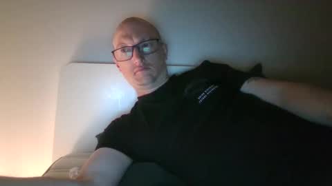 Snapshot of gingerbreaddan chatting on December 20, 2024, 1:00 pm GingerbreadDan online show from December 20, 2024, 1:00 pm