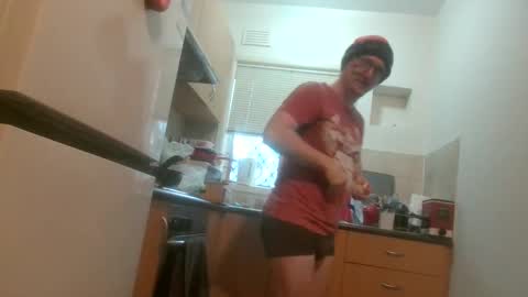 Snapshot of gingerbreaddan chatting on November 16, 2025, 8:09 am GingerbreadDan online show from November 16, 2025, 8:09 am