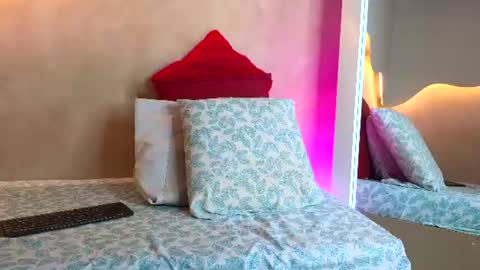 Ginger online show from July 10, 2026, 1:03 pm