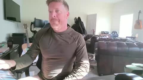 Snapshot of gingerzaddy chatting on November 28, 2025, 4:09 pm gingerzaddy online show from November 28, 2025, 4:09 pm