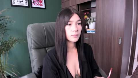 Snapshot of ginnaaaa_ chatting on November 20, 2025, 12:38 pm Ginnaa online show from November 20, 2025, 12:38 pm