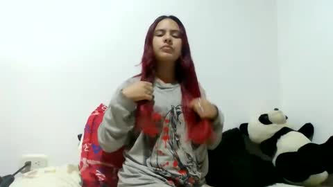 GinniWest  online show from October 6, 2025, 6:22 am