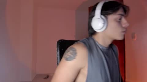 GioRusso online show from November 6, 2025, 5:52 am