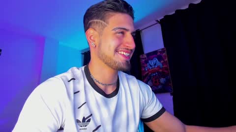 GIOMAR REYES online show from January 7, 2025, 3:14 am