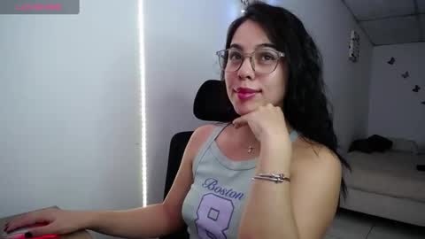 Snapshot of giorivera199 chatting on September 10, 2025, 6:35 am GIO RIVERA online show from September 10, 2025, 6:35 am