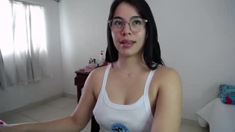 Snapshot of giorivera199 chatting on October 3, 2025, 3:20 pm GIO RIVERA online show from October 3, 2025, 3:20 pm