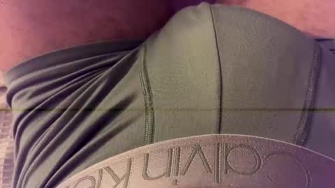 giovaa23 online show from May 25, 2026, 8:59 pm