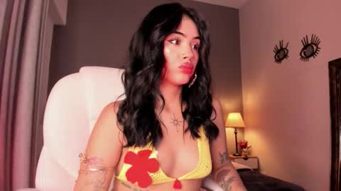 Giovanna  online show from November 8, 2025, 6:24 am