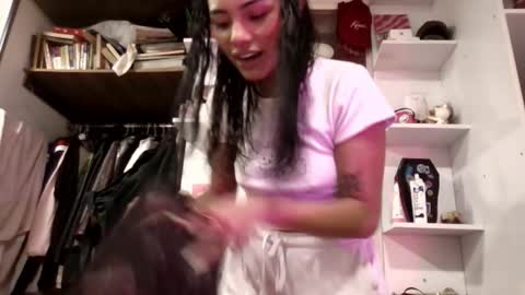 Snapshot of giovanna_oliveria chatting on December 18, 2025, 1:44 am giovanna_oliveria online show from December 18, 2025, 1:44 am