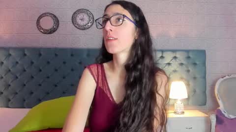 Snapshot of girafmusic chatting on January 9, 2026, 1:25 pm GirafMusic online show from January 9, 2026, 1:25 pm