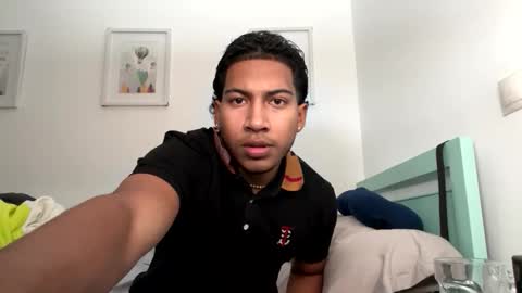 Snapshot of giraldosan320 chatting on October 30, 2025, 2:29 pm giraldosan320 online show from October 30, 2025, 2:29 pm