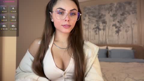 Snapshot of girl_next_door19 chatting on December 18, 2025, 5:46 am Sabi ------ online show from December 18, 2025, 5:46 am