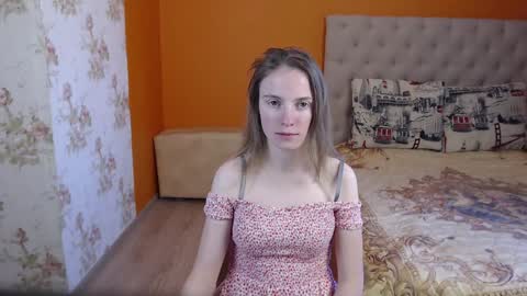 Snapshot of girl_summer97 chatting on December 13, 2024, 10:51 am Katia online show from December 13, 2024, 10:51 am
