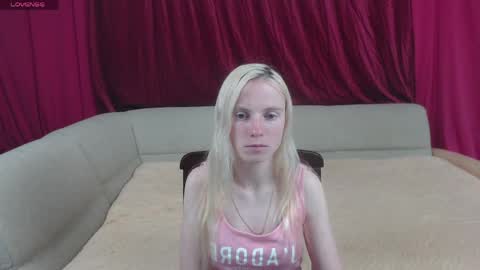 Katia online show from May 29, 2026, 12:47 pm