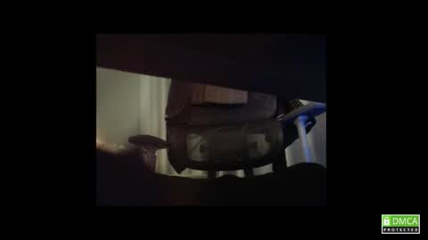 Snapshot of girl_u_never_met chatting on November 15, 2025, 5:09 pm Kristin online show from November 15, 2025, 5:09 pm