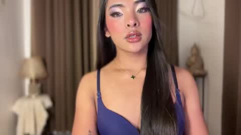 Snapshot of girlcock_dominantfucker chatting on March 11, 2026, 2:56 pm queen ronna online show from March 11, 2026, 2:56 pm