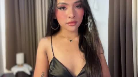 Snapshot of girlcock_dominantfucker chatting on March 28, 2026, 8:25 am queen ronna online show from March 28, 2026, 8:25 am