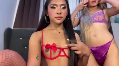 Snapshot of girlcock_dominantfucker chatting on March 29, 2026, 8:25 am queen ronna online show from March 29, 2026, 8:25 am