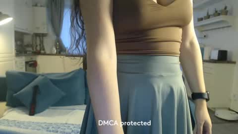 Girlfriend online show from February 11, 2025, 3:18 pm