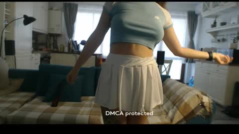 Girlfriend online show from September 30, 2025, 8:52 am