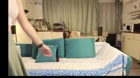 Snapshot of girlfrend10 chatting on January 9, 2026, 3:59 pm Girlfriend online show from January 9, 2026, 3:59 pm